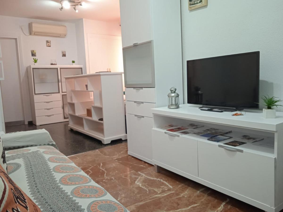 Apartamento Con Encanto 'Larios Studio' Apartment Malaga Ngoại thất bức ảnh