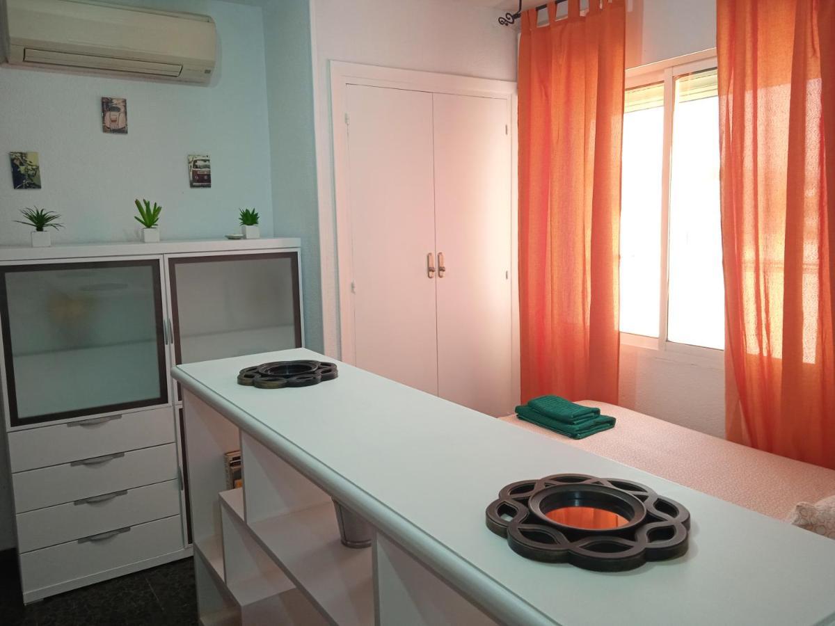 Apartamento Con Encanto 'Larios Studio' Apartment Malaga Ngoại thất bức ảnh