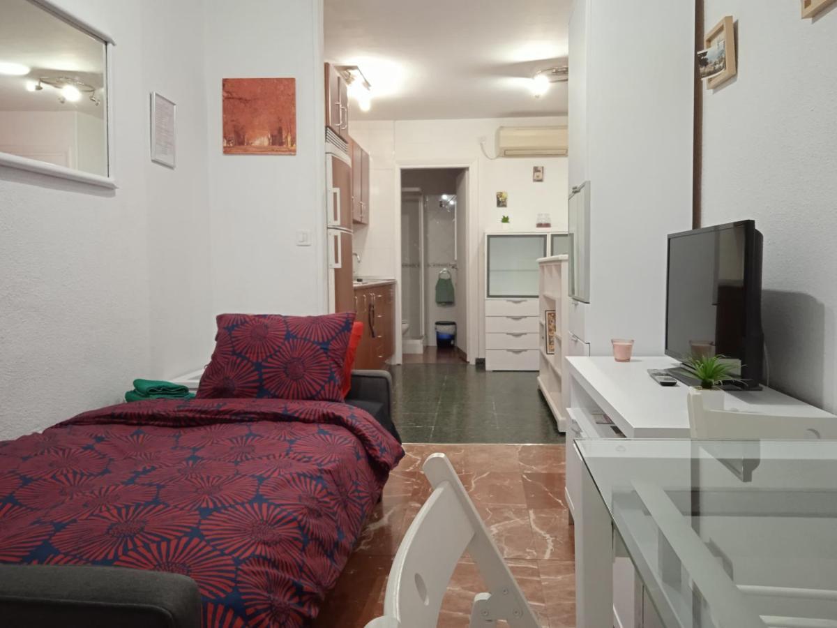 Apartamento Con Encanto 'Larios Studio' Apartment Malaga Ngoại thất bức ảnh