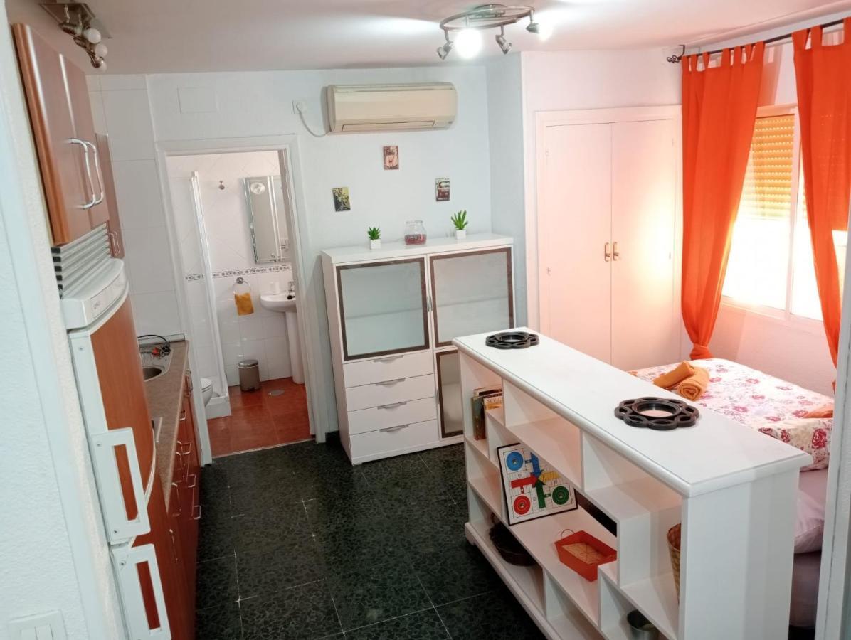 Apartamento Con Encanto 'Larios Studio' Apartment Malaga Ngoại thất bức ảnh